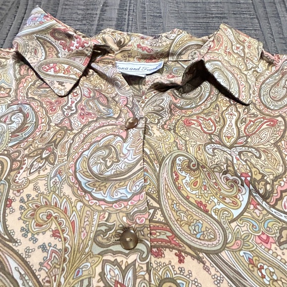 Anna And Frank Multicolor Paisley Women's Silk Button Down Shirt - Picture 3 of 8